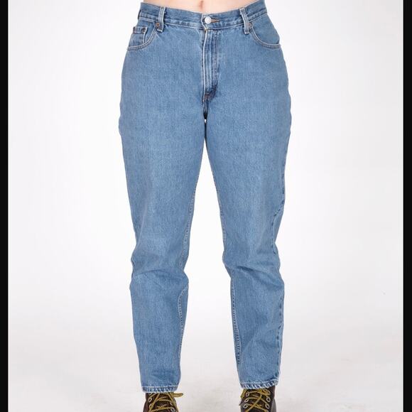 Vintage Levi's Jeans 550 Relaxed FIt Tapered Leg High Rise Mom Medium Wash 12 P - Picture 1 of 15